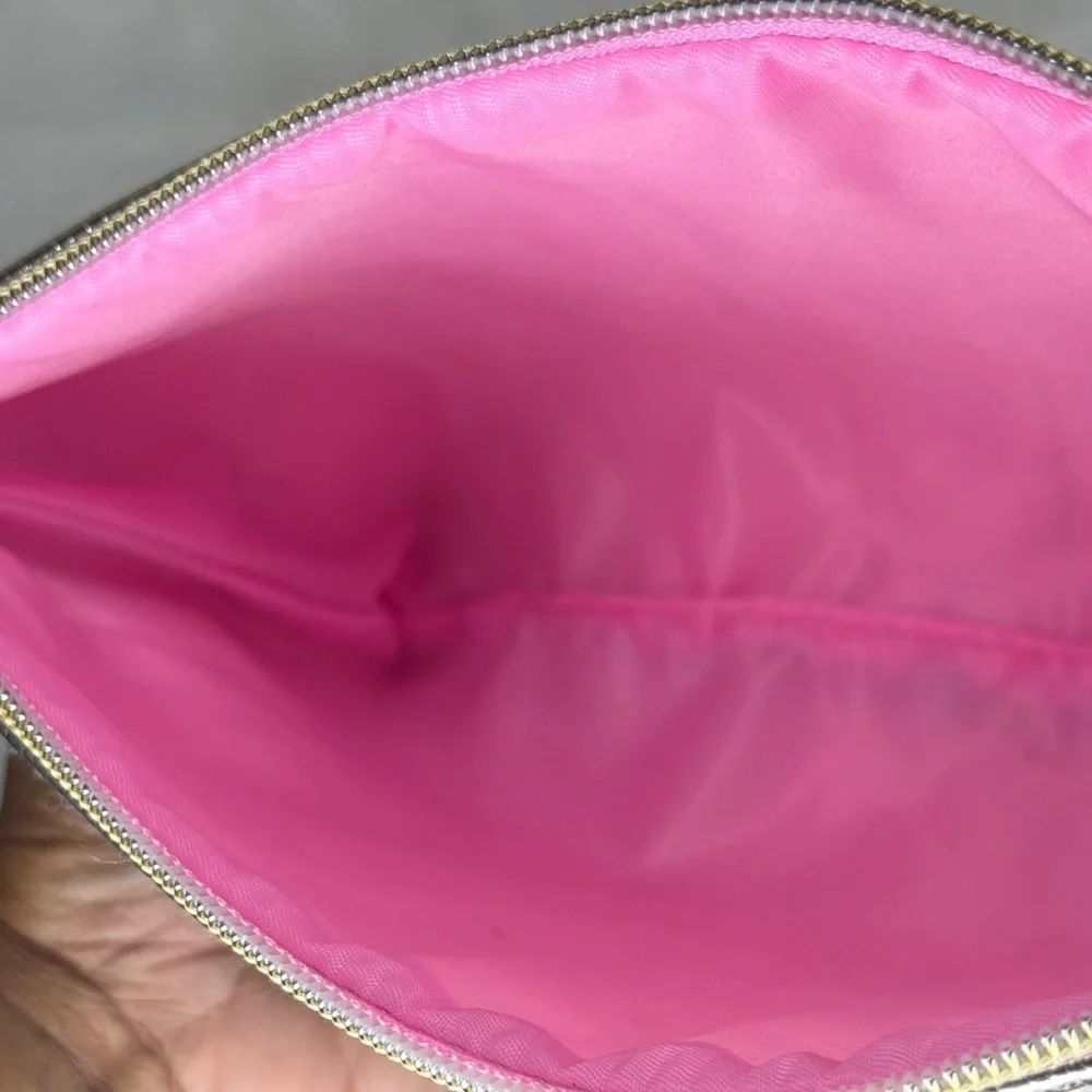 Lilly Pulitzer Vibrant Floral Cosmetic Bag - Picture 4 of 9
